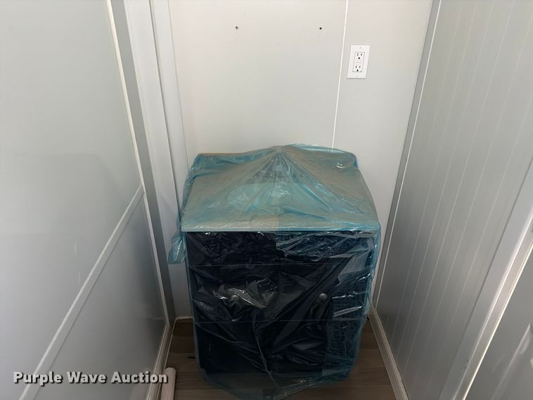 image for item ED5370 2026 Madbox O20 mobile office