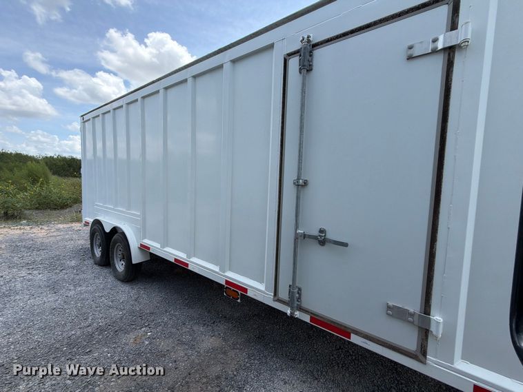 image for item ED5374 2027 De Lucio Usa enclosed cargo trailer