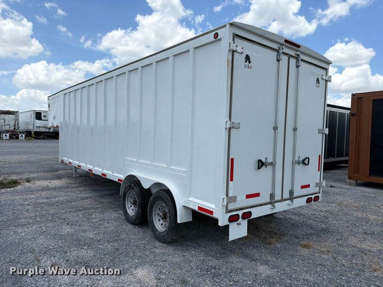 image for item ED5374 2027 De Lucio Usa enclosed cargo trailer