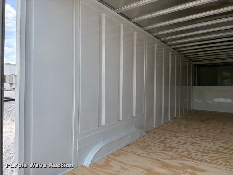image for item ED5374 2027 De Lucio Usa enclosed cargo trailer