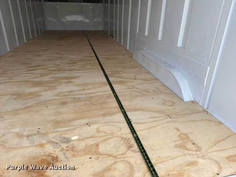 image for item ED5374 2027 De Lucio Usa enclosed cargo trailer