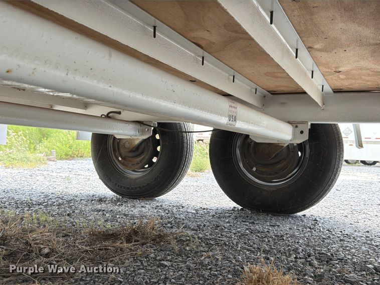image for item ED5374 2027 De Lucio Usa enclosed cargo trailer