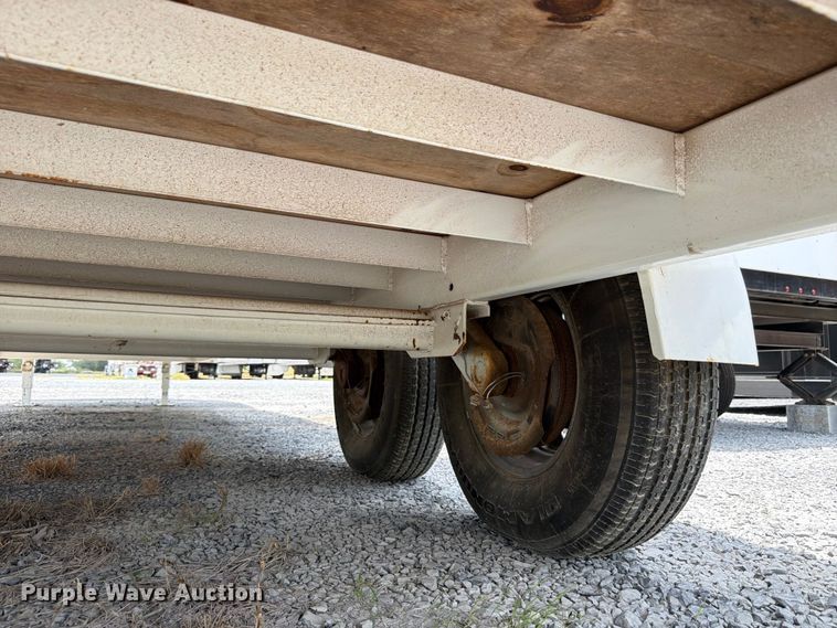 image for item ED5374 2027 De Lucio Usa enclosed cargo trailer