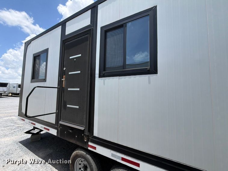 image for item ED5375 2027 De Lucio Usa mobile office trailer