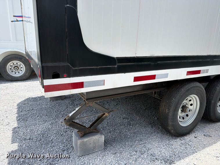 image for item ED5375 2027 De Lucio Usa mobile office trailer