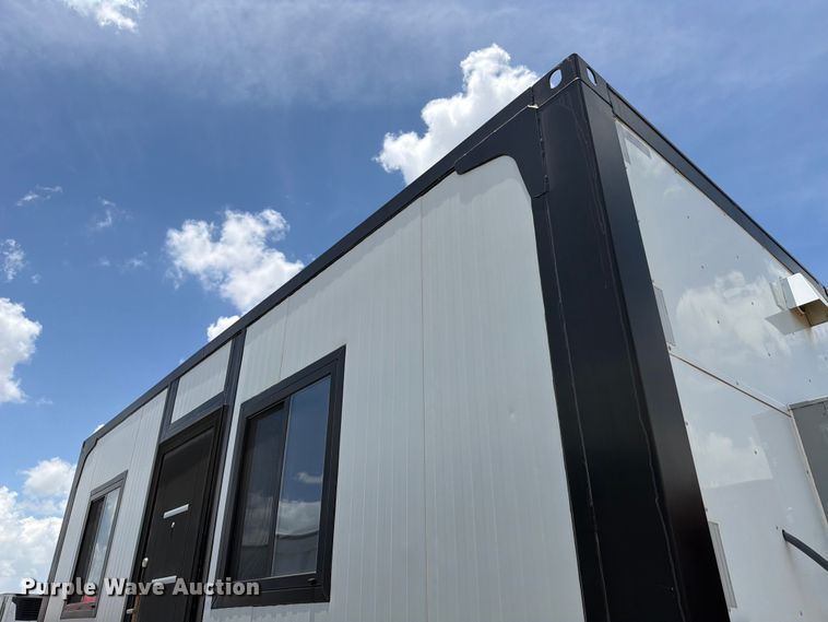 image for item ED5375 2027 De Lucio Usa mobile office trailer