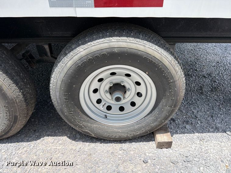 image for item ED5375 2027 De Lucio Usa mobile office trailer