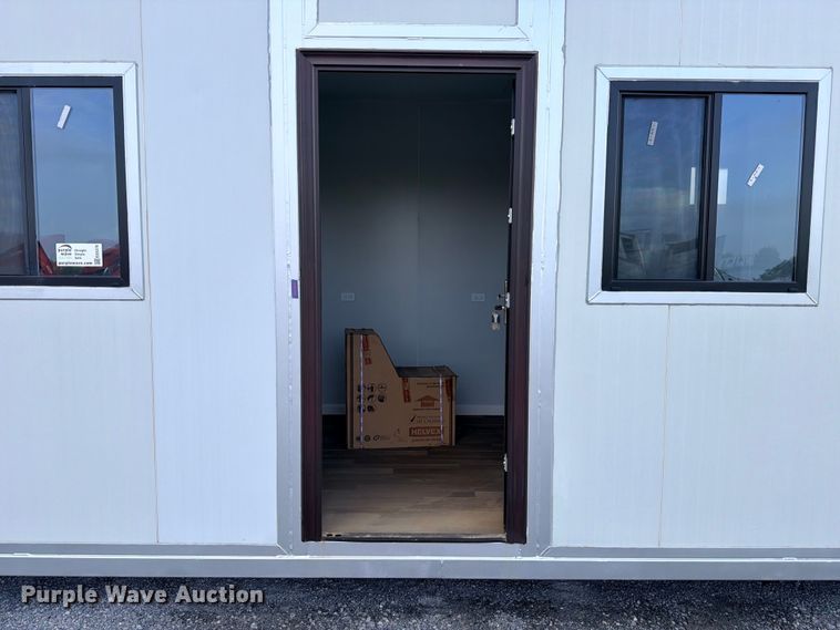 image for item ED5376 2026 Madbox O20 mobile office