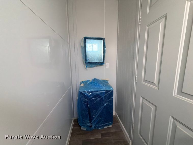 image for item ED5377 2026 Madbox O20 mobile office