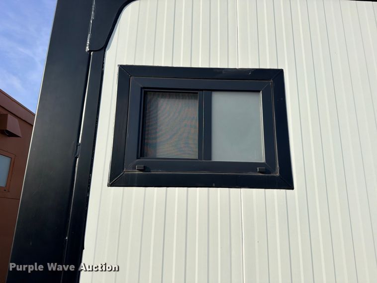 image for item ED5378 2026 Madbox O20 mobile office