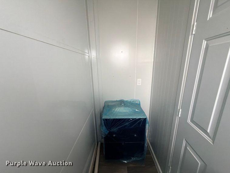 image for item ED5378 2026 Madbox O20 mobile office