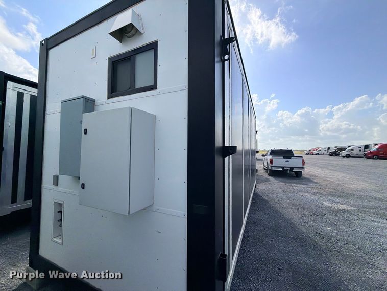 image for item ED5379 2026 Madbox Manarola mobile office