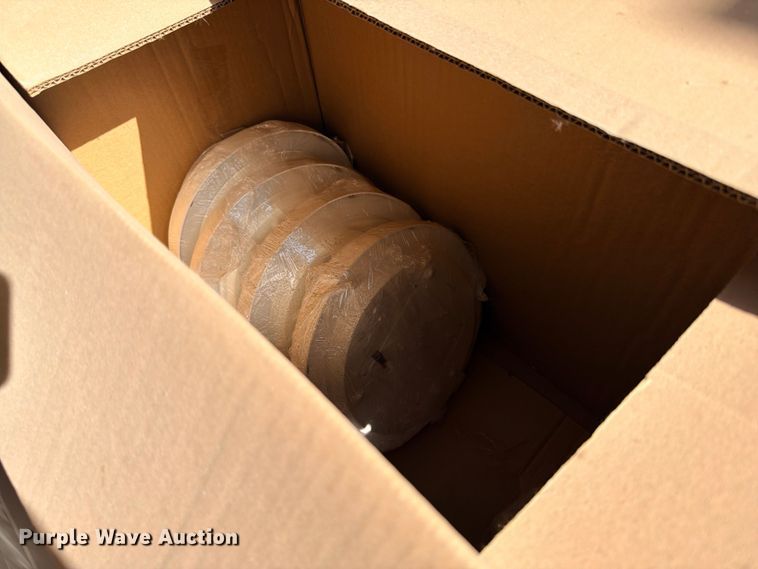 image for item ED5379 2026 Madbox Manarola mobile office