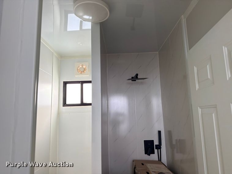 image for item ED5380 2026 Madbox Manarola mobile office