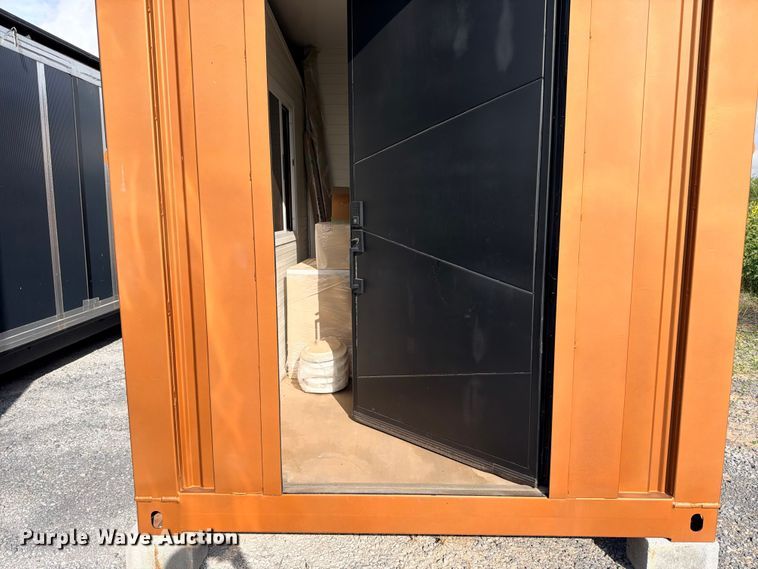 image for item ED5381 2026 Madbox Manarola mobile office