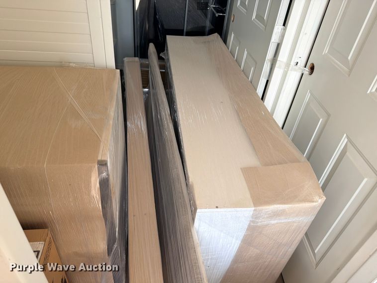image for item ED5381 2026 Madbox Manarola mobile office
