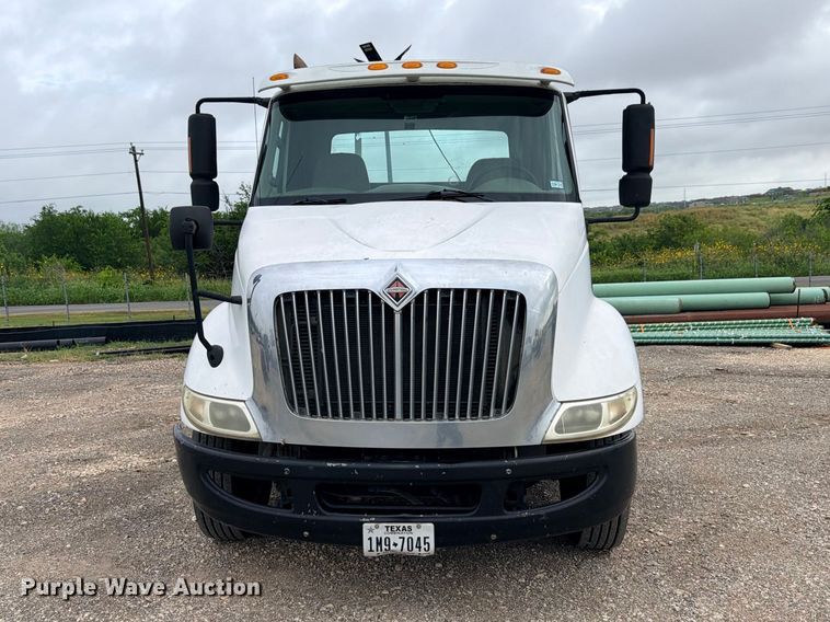 image for item ED5399 2013 International TranStar 8600 semi truck