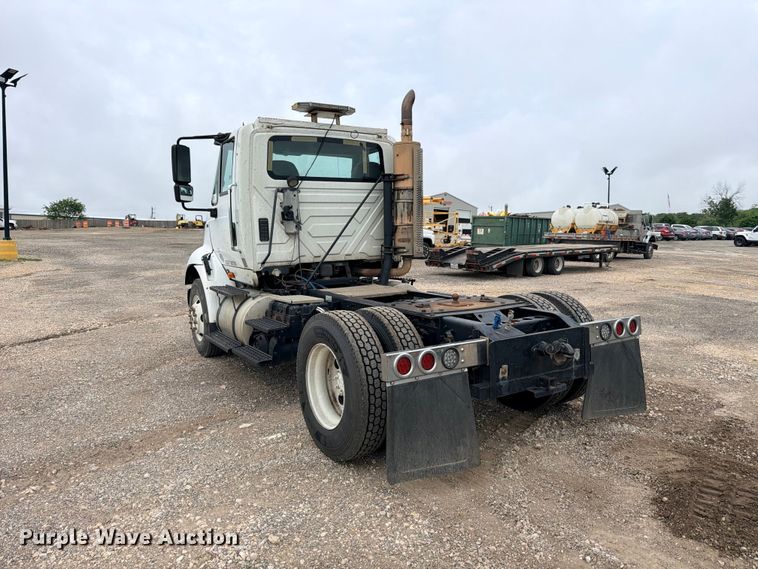 image for item ED5399 2013 International TranStar 8600 semi truck