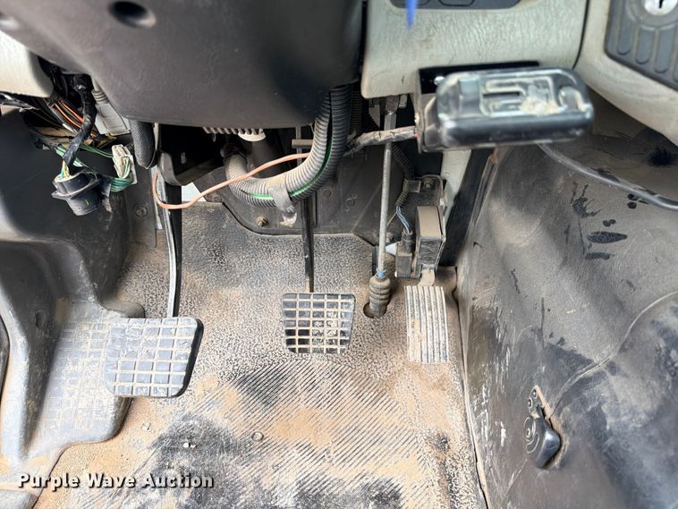 image for item ED5399 2013 International TranStar 8600 semi truck