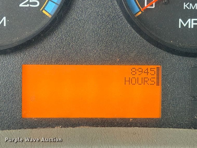 image for item ED5399 2013 International TranStar 8600 semi truck