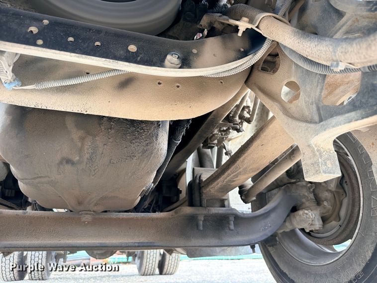 image for item ED5399 2013 International TranStar 8600 semi truck