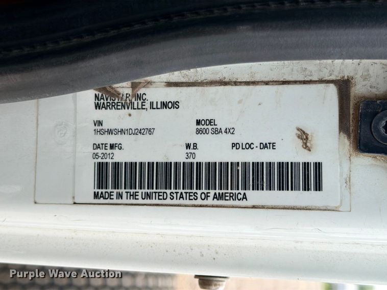 image for item ED5399 2013 International TranStar 8600 semi truck