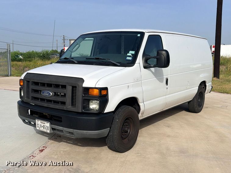 2014 Ford E150 van
