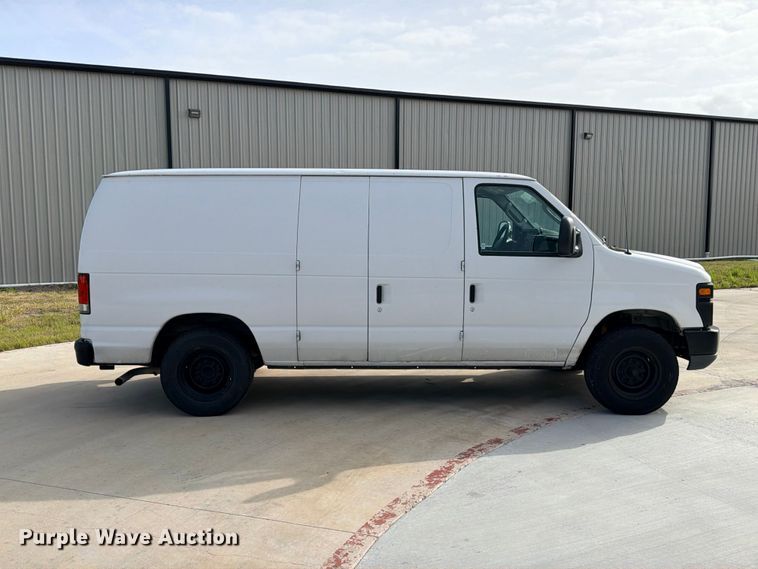 image for item ED5401 2014 Ford E150 van