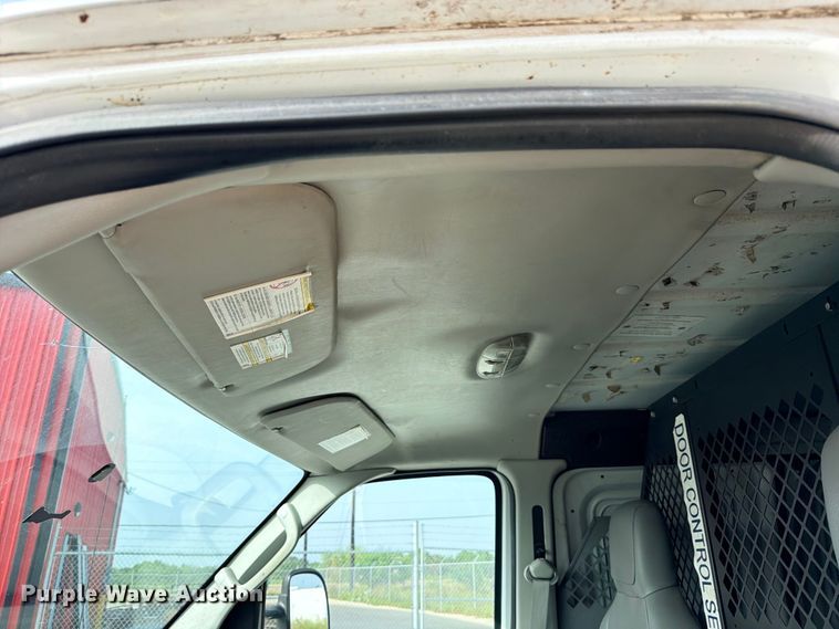 image for item ED5401 2014 Ford E150 van