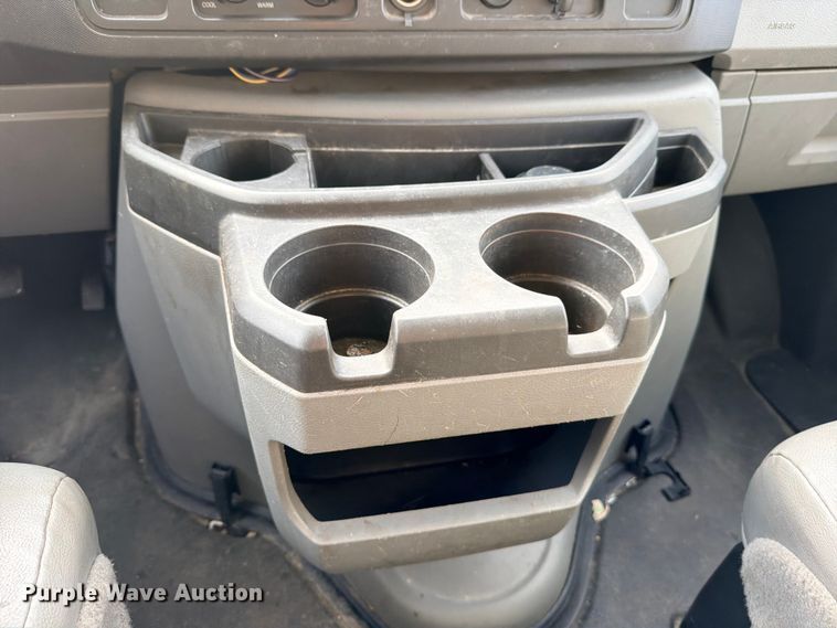 image for item ED5401 2014 Ford E150 van