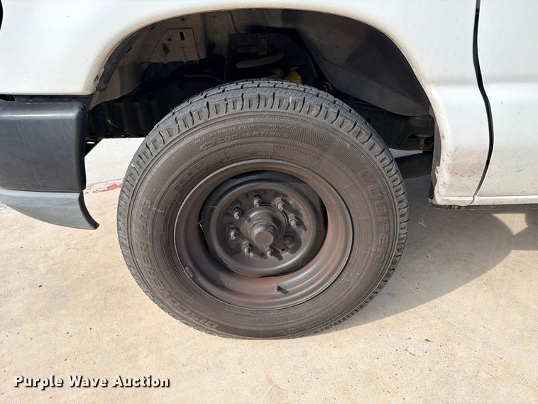 image for item ED5401 2014 Ford E150 van