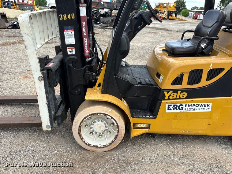 image for item EF1268 Yale CSS forklift