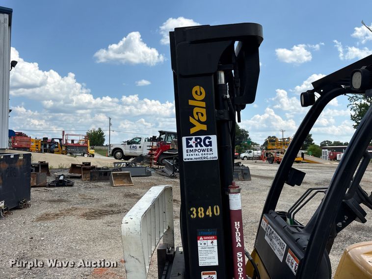 image for item EF1268 Yale CSS forklift
