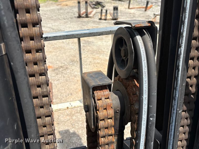 image for item EF1268 Yale CSS forklift
