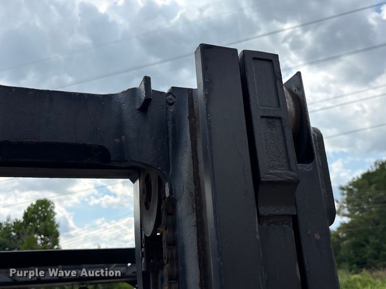 image for item EF1268 Yale CSS forklift