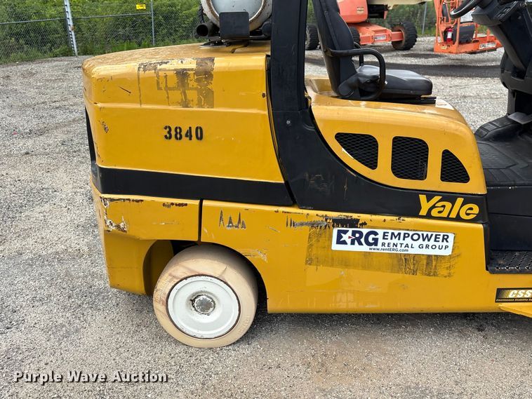 image for item EF1268 Yale CSS forklift