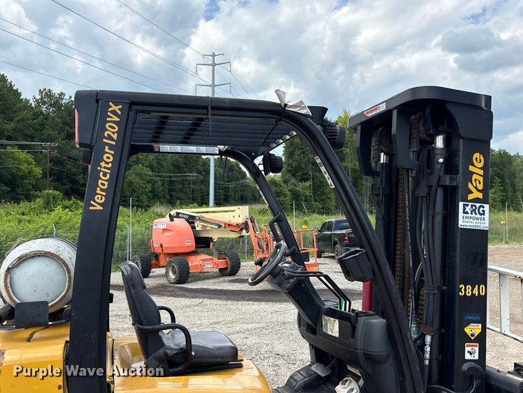 image for item EF1268 Yale CSS forklift