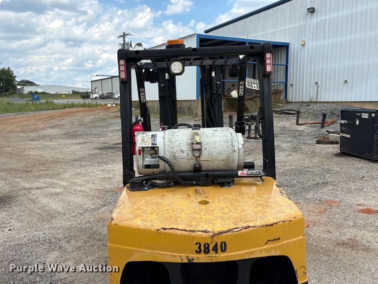 image for item EF1268 Yale CSS forklift