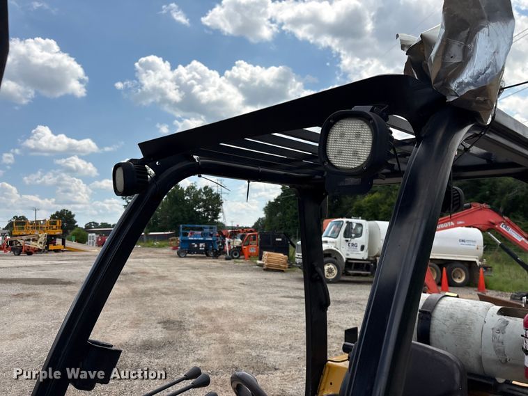 image for item EF1268 Yale CSS forklift