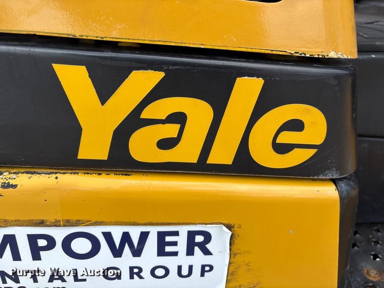 image for item EF1268 Yale CSS forklift