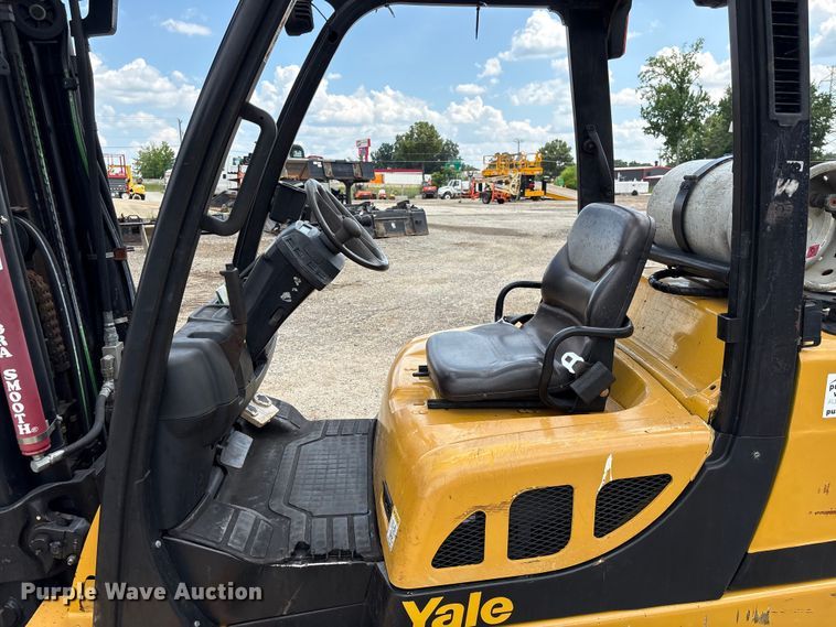 image for item EF1268 Yale CSS forklift
