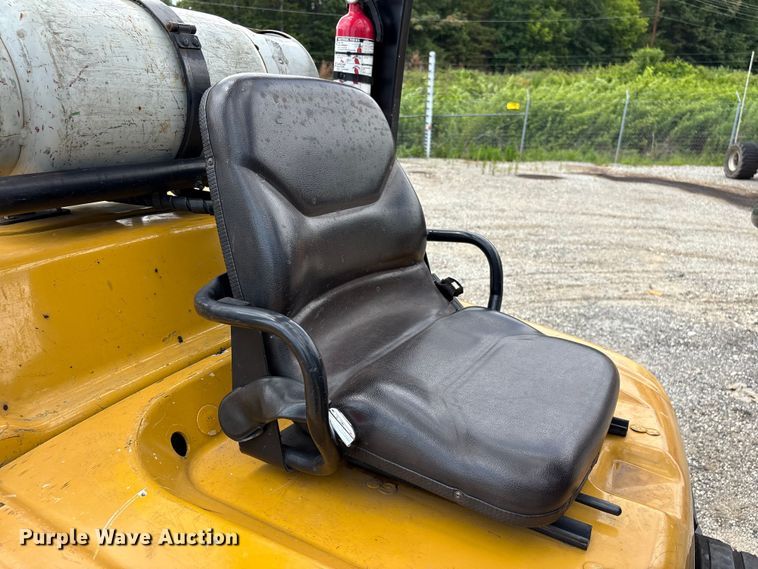 image for item EF1268 Yale CSS forklift