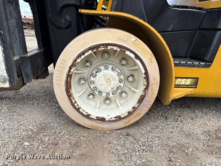 image for item EF1268 Yale CSS forklift
