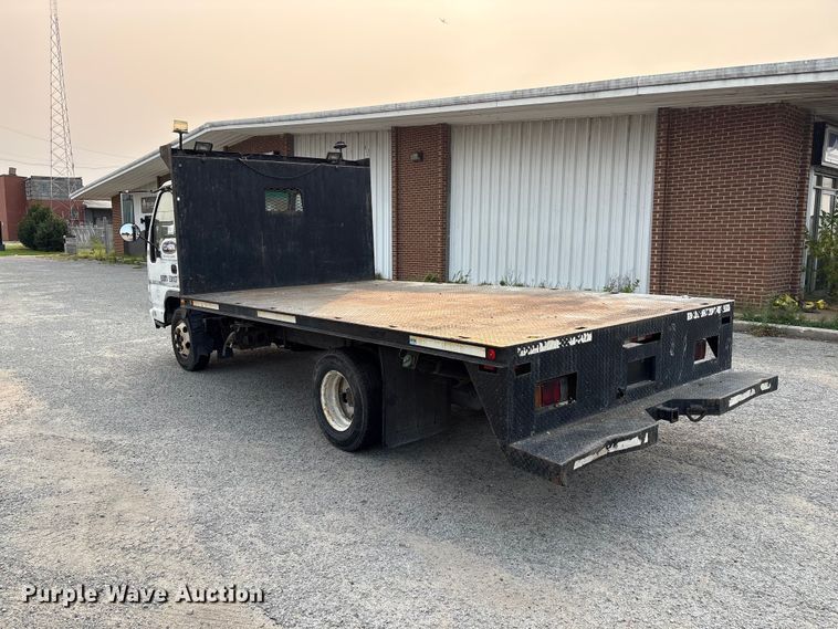 image for item EF1277 2006 Chevrolet W4500 flatbed truck