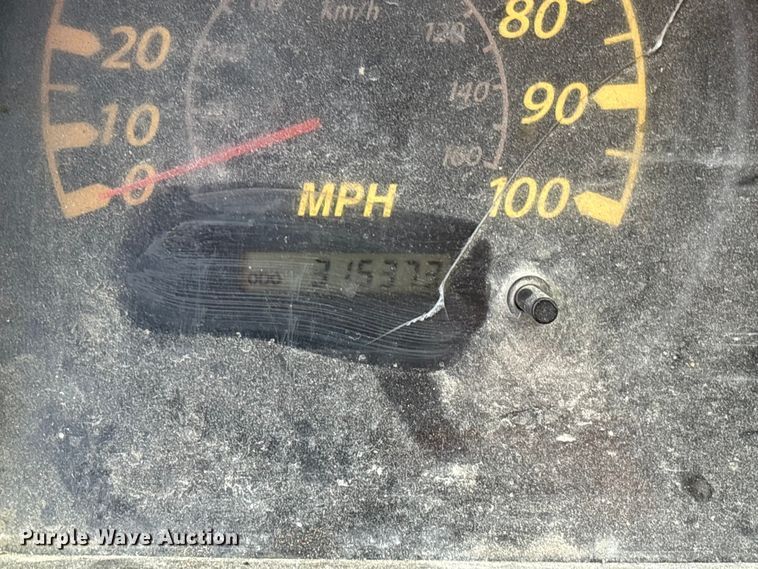 image for item EF1277 2006 Chevrolet W4500 flatbed truck