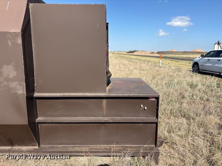 image for item EF6325 PTR refuse compactor