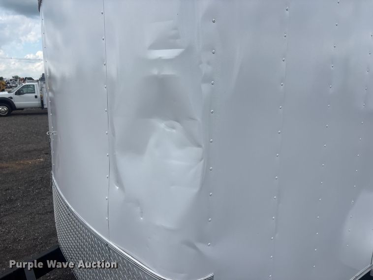 image for item EG9147 2001 TNT enclosed cargo trailer