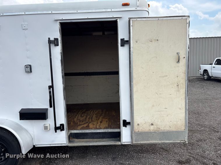 image for item EG9147 2001 TNT enclosed cargo trailer