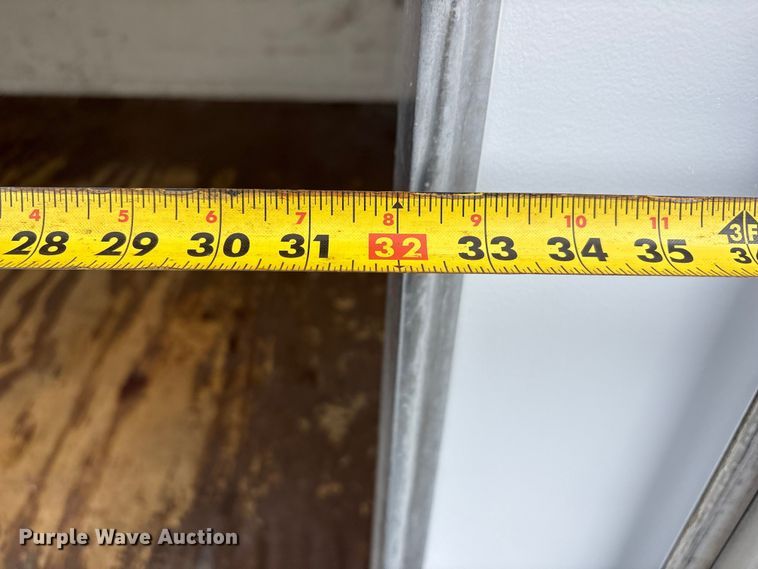 image for item EG9147 2001 TNT enclosed cargo trailer