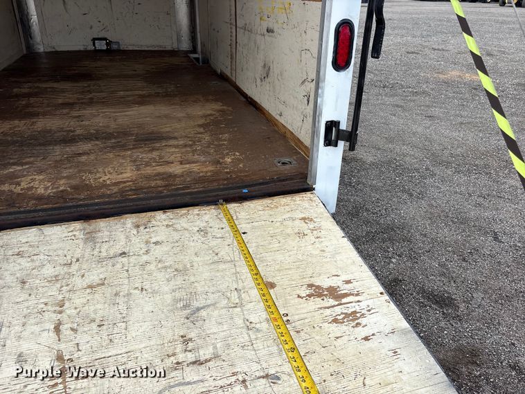 image for item EG9147 2001 TNT enclosed cargo trailer